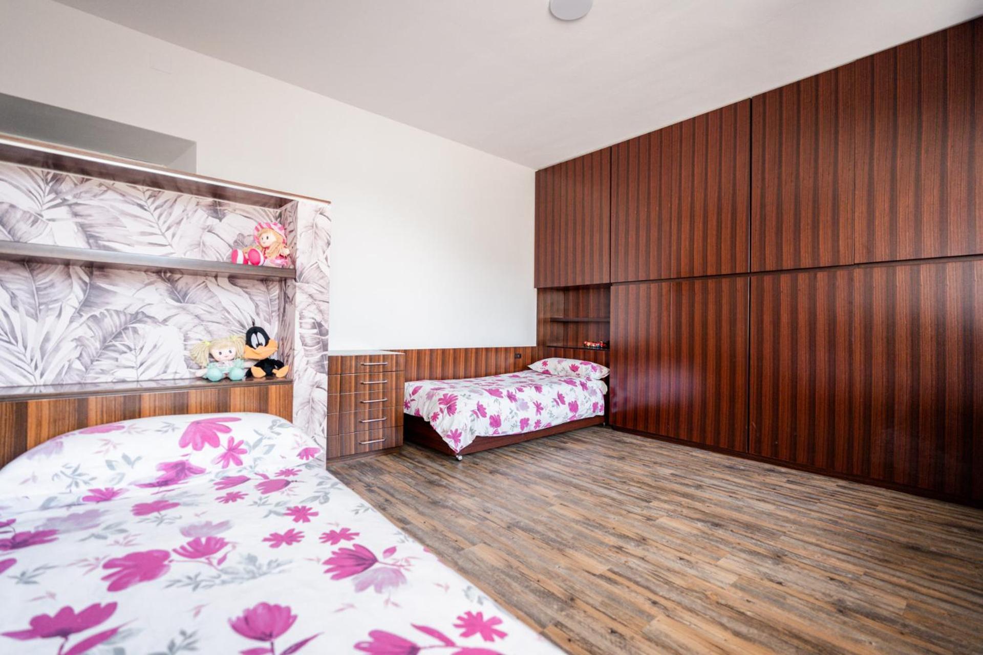 Dnart Holidays Home Blevio Buitenkant foto